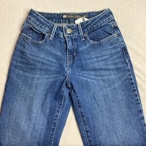 Levi's Bold Curve Classic Rise straight blue jeans size 0/25